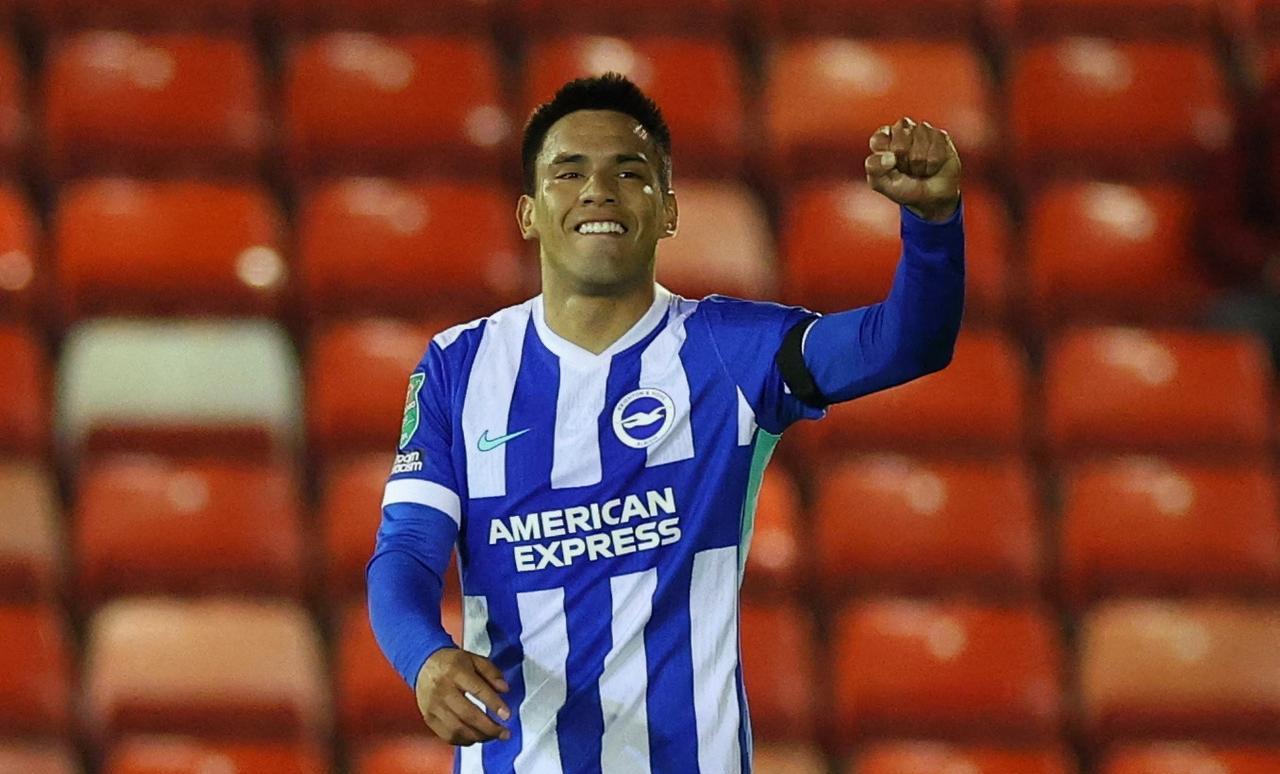 的巴恩斯利, 斯利, 戈麦斯在门