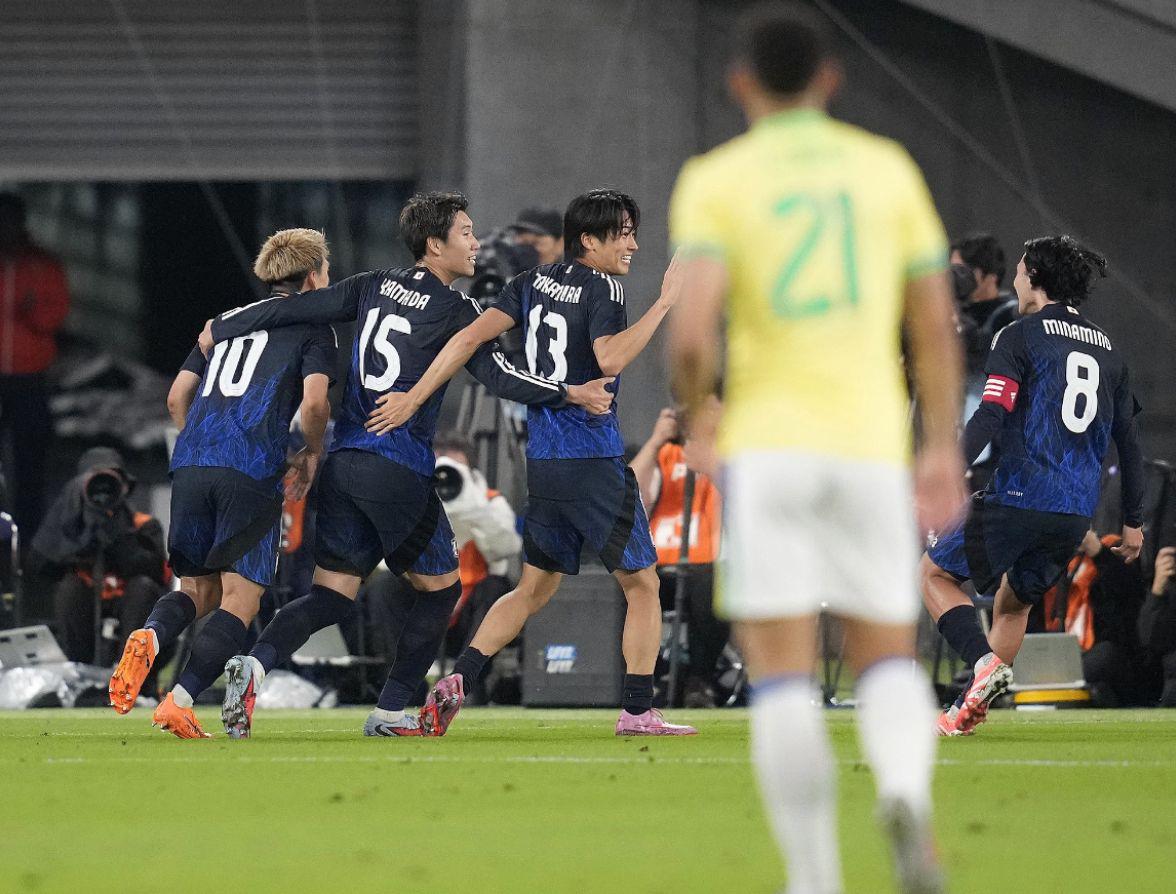 oum, 并在防守端 oum, 并在防守端