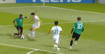 徐云龙在评, 险象环生